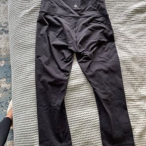 Lululemon Wunder Under High Rise Crop 21” *Full-on Luxtreme
